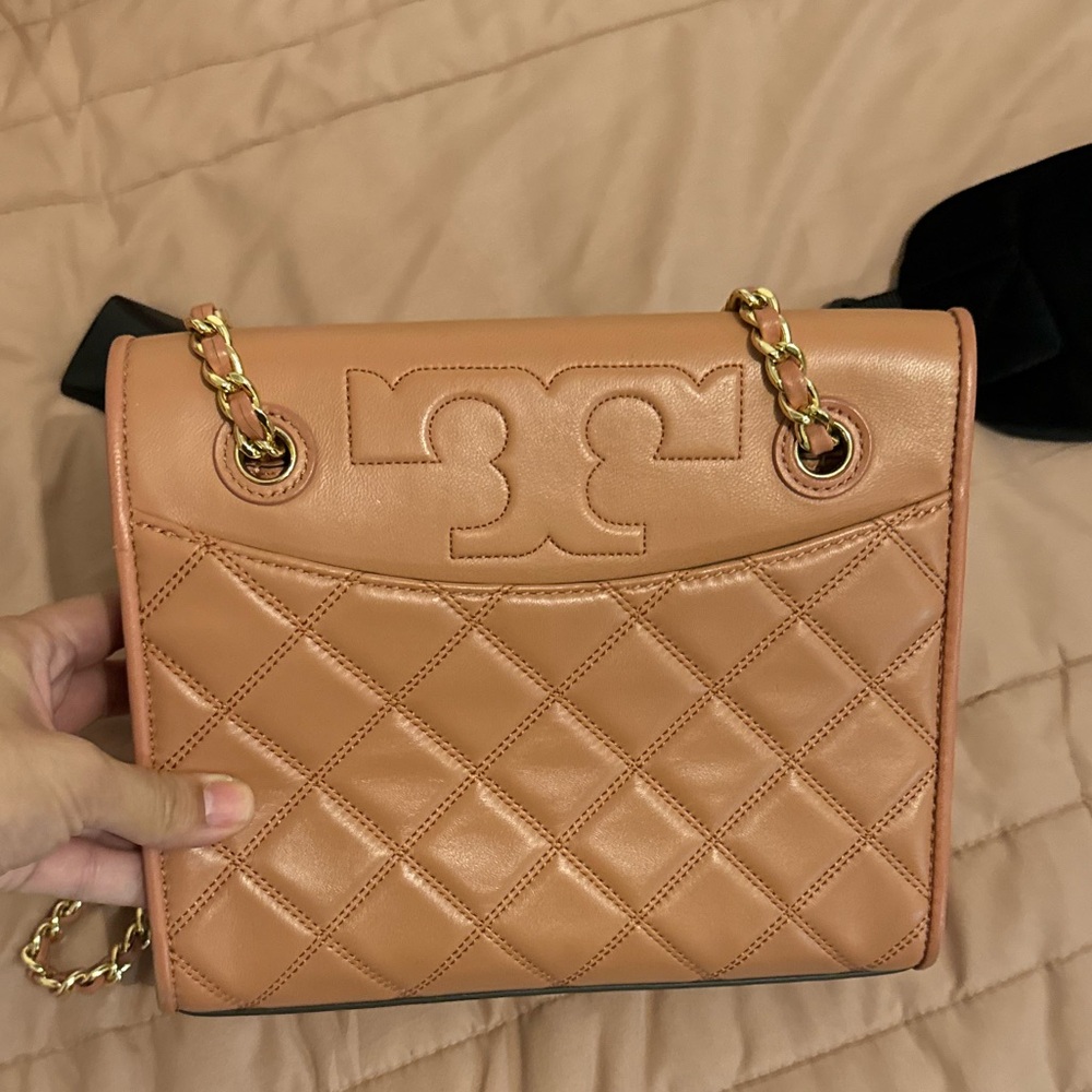 Tory Burch Savannah Convertible shoulder bag